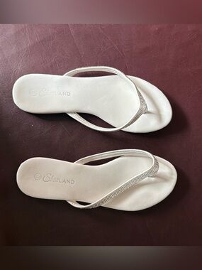 💥Buy 2 Get 1 Free💥 Women's White Rhinestone Flip Flop Sandals